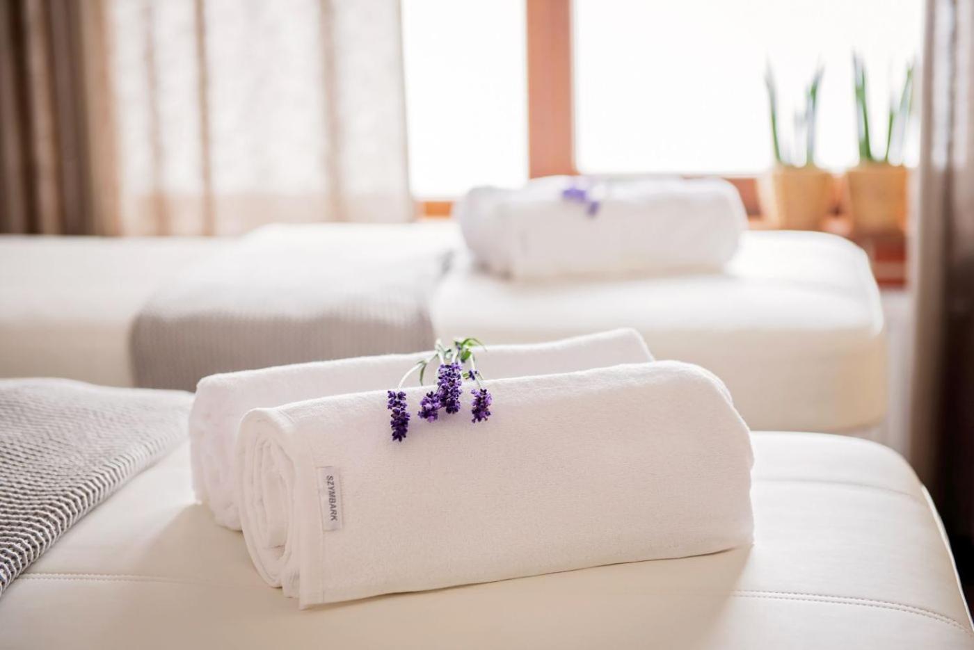 Hotel Szymbark Εξωτερικό φωτογραφία