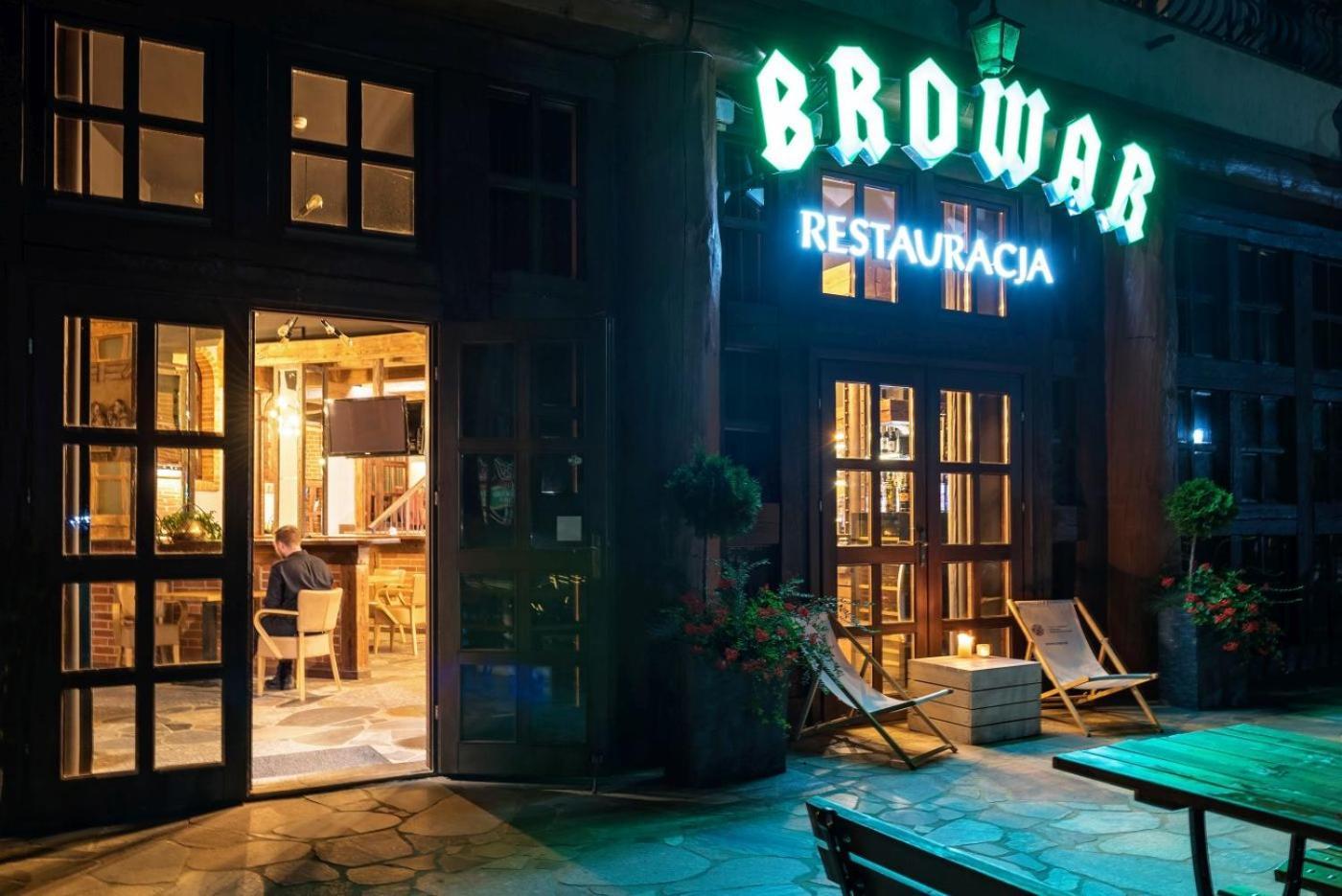 Hotel Szymbark Εξωτερικό φωτογραφία