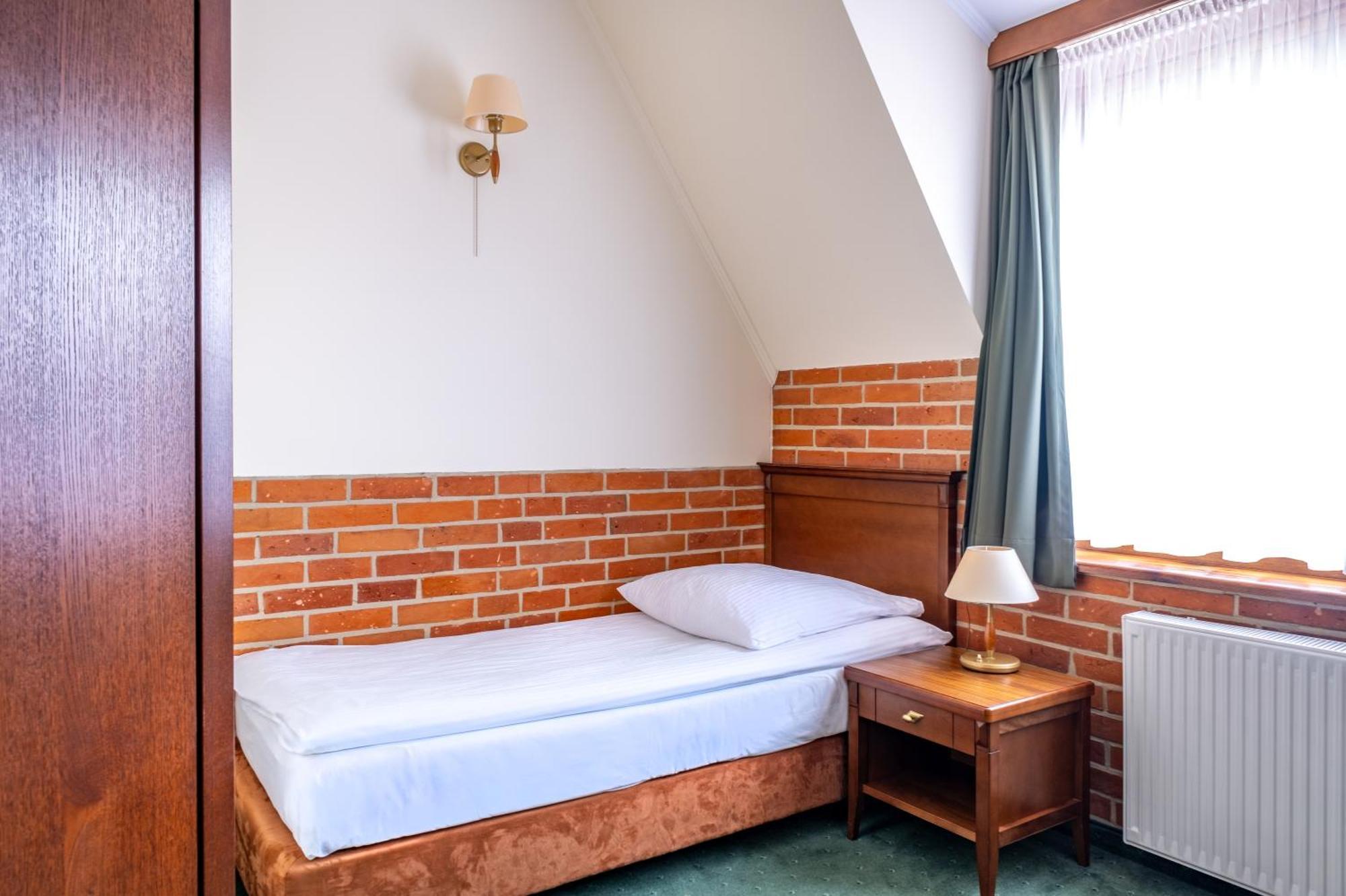 Hotel Szymbark Εξωτερικό φωτογραφία