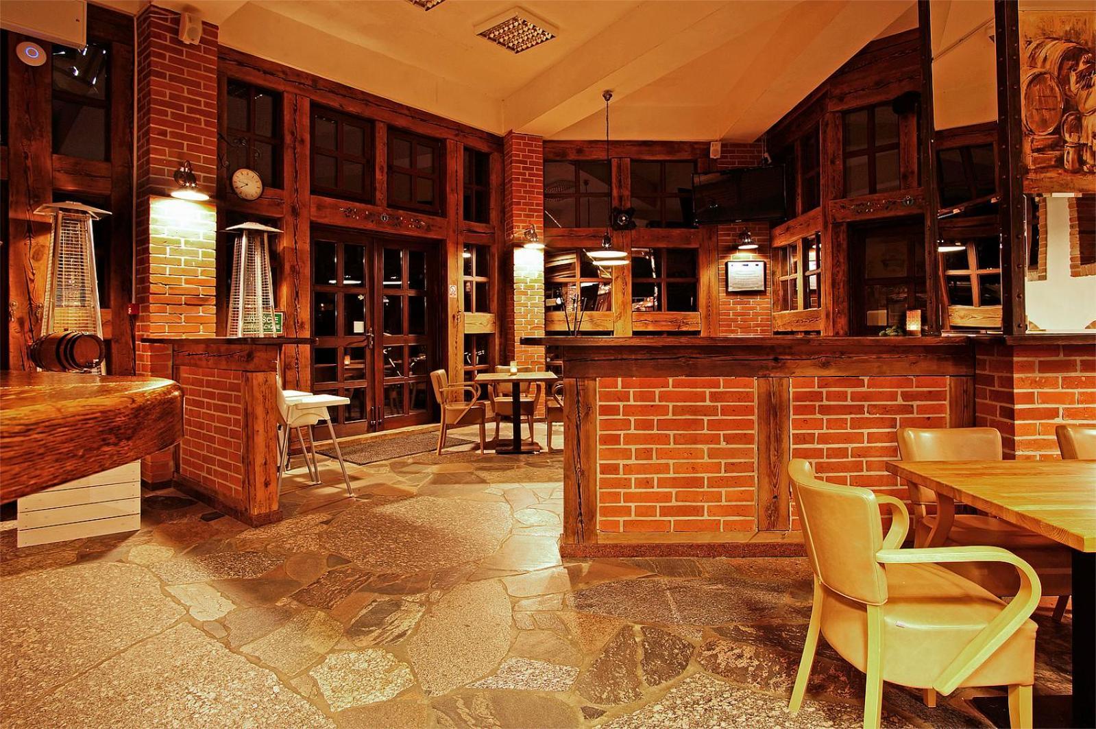 Hotel Szymbark Εξωτερικό φωτογραφία