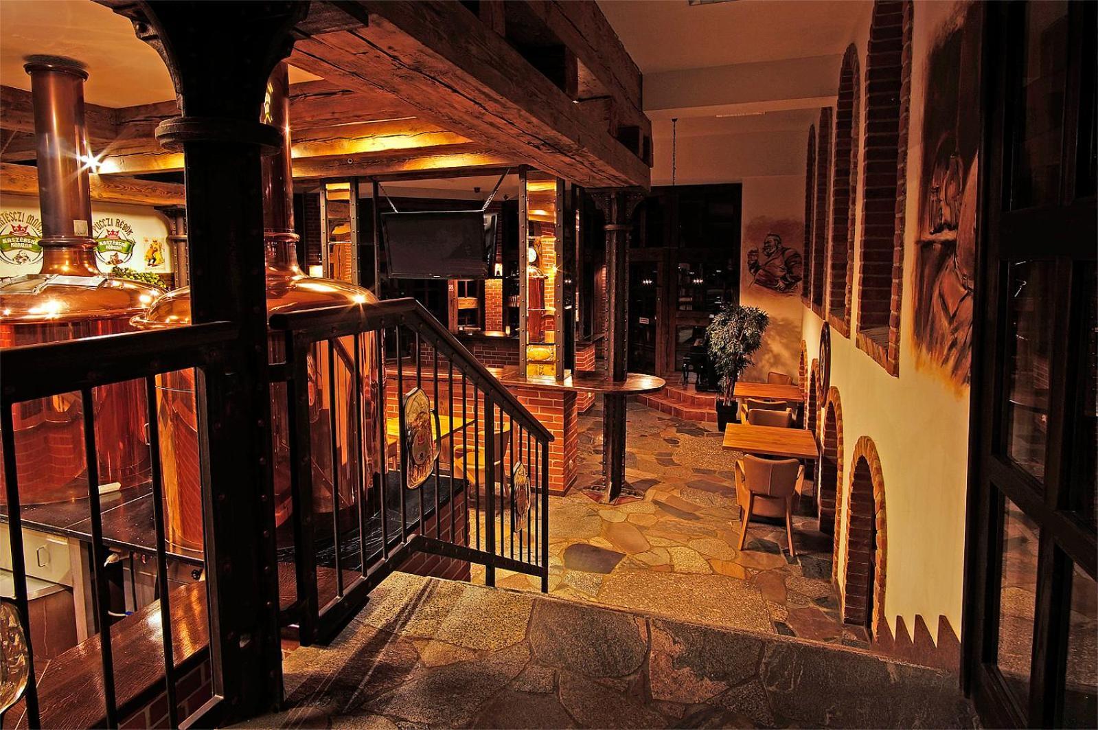 Hotel Szymbark Εξωτερικό φωτογραφία